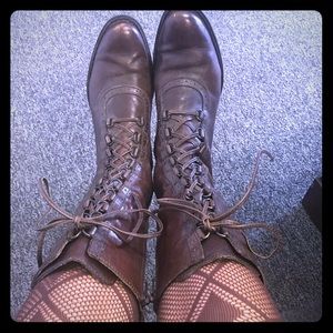 Vintage born boots
